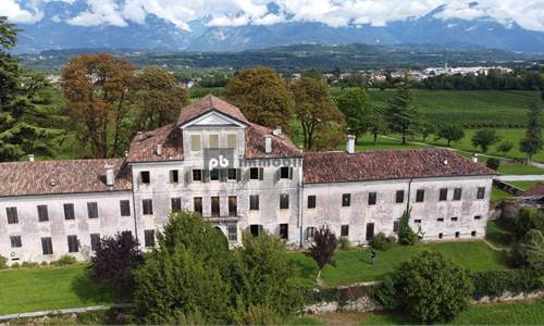 VILLA DI CASTELDARDO TRICHIANA BELLUNO